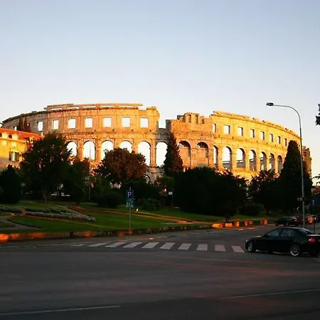 Appartamento Illa Pola